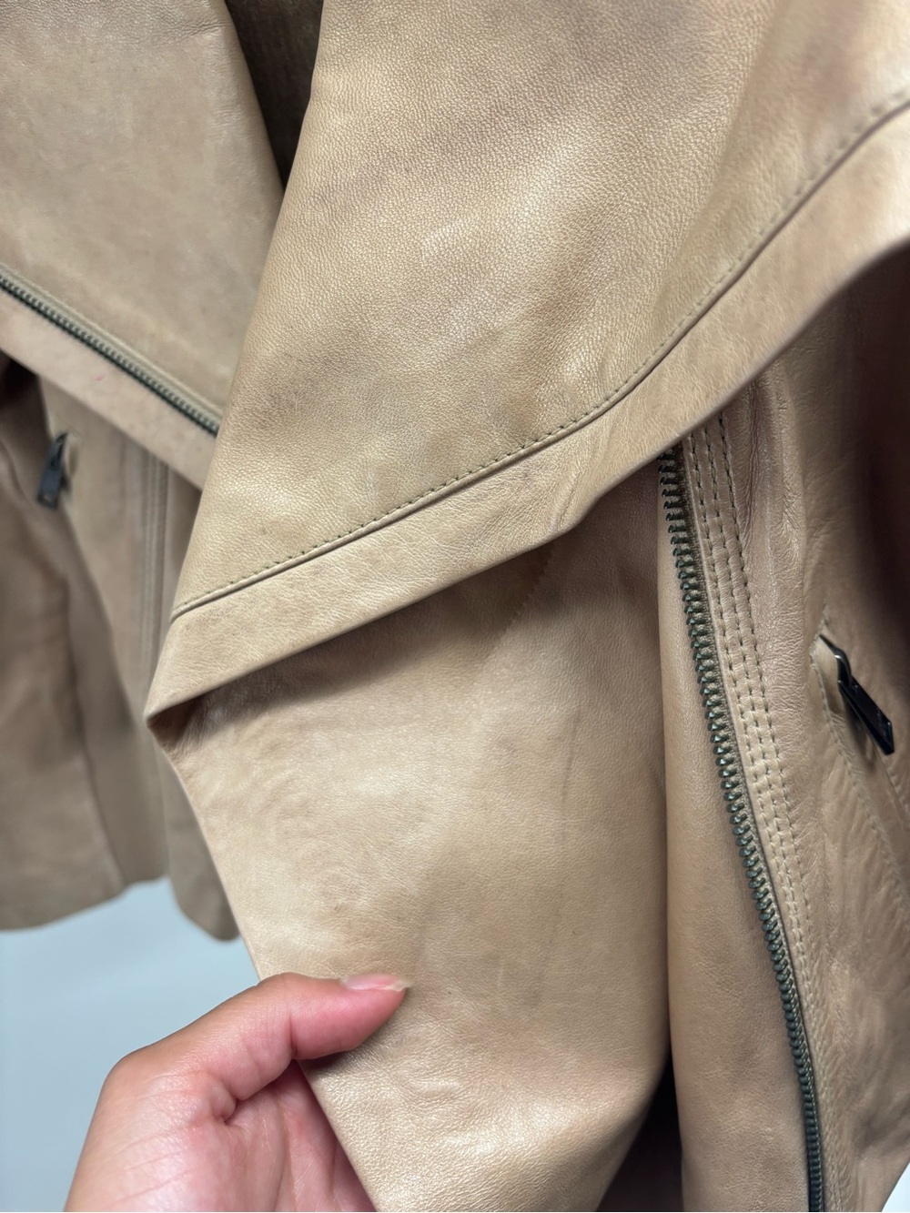 Lamarque Light Taupe Leather Asymmetrical Moto Jacket - Picture 3 of 7